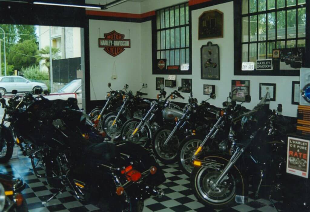 L'esposizione moto nel 2000 in Viale Dalmazia